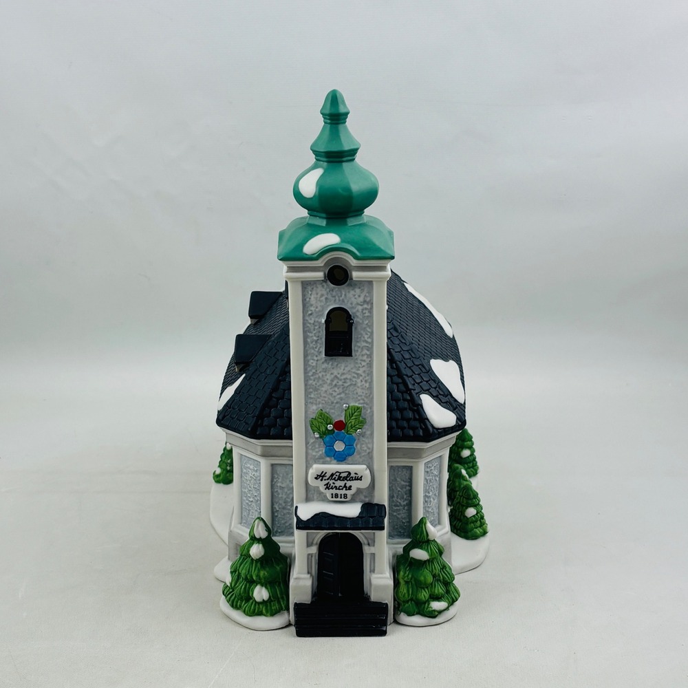Dept 56 St Nikolaus Kirche Alpine‎ Village 5617-0 Silent Night Church Porcelain